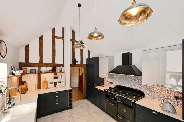 Peartree Cottage, Harberts Road, HARLOW photo 3