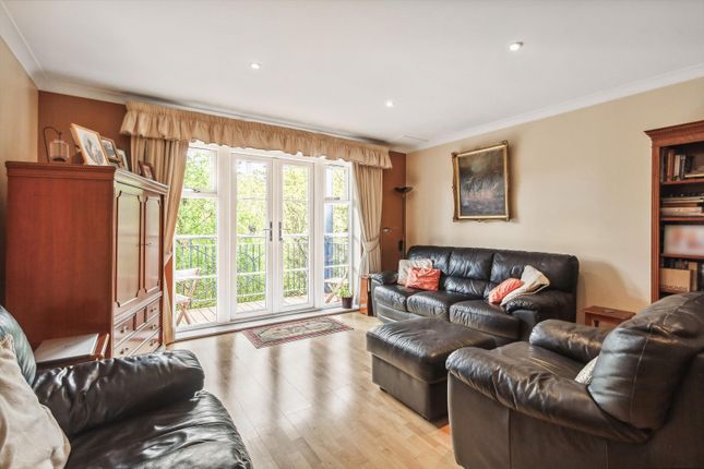Flat for sale in Imperial House, Victory Place, London