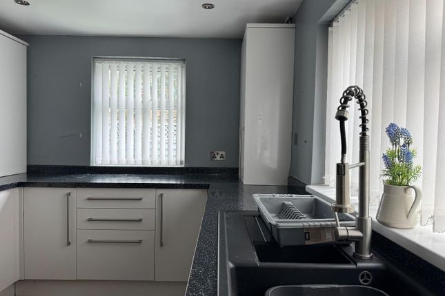 Ibstock Road, Bootle photo 5