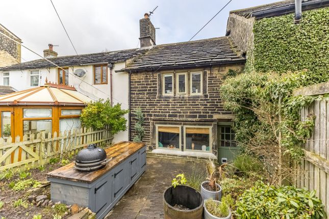 Thumbnail Terraced house for sale in St Georges Road, Scholes, Holmfirth