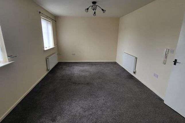 Flat to rent in Low Lane, South Shields
