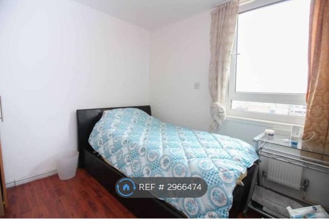 Flat, Elkington Point Lollard Street, London photo 2