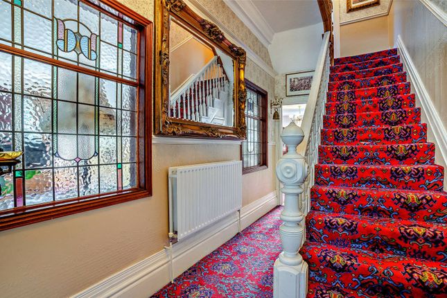 15, Clive Place, Vale of Glamorgan photo 3