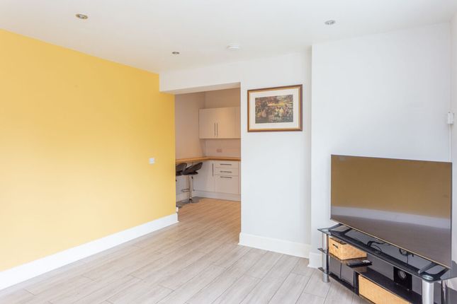 14, Polton Gardens, Lasswade photo 4