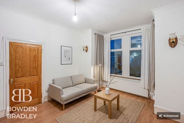 4 Cowley Road, Ilford photo 4