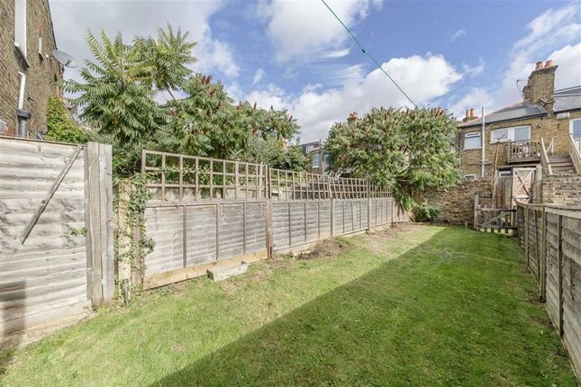 25, Ashleigh Road, London photo 4