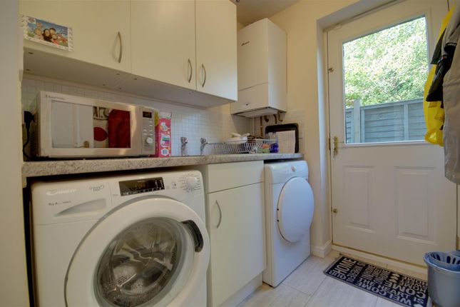 50, Grace Gardens, Cheltenham photo 5
