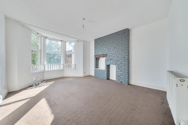 Flat 2, 1, Downend Road, Bristol photo 4