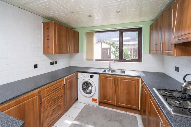 9, Rose Avenue, Preston photo 2