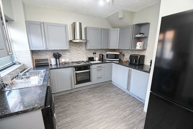 6 Argosy Drive, Manchester photo 2