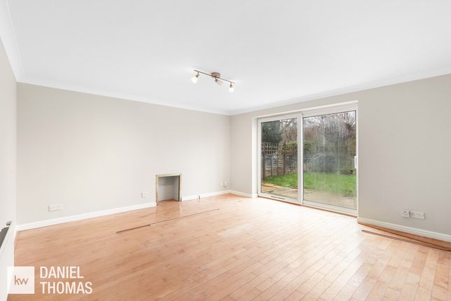 3, Mcclintock Place, Enfield photo 3