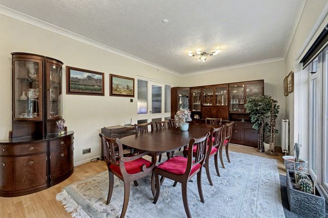 19 Barnhill Road, Manchester photo 2