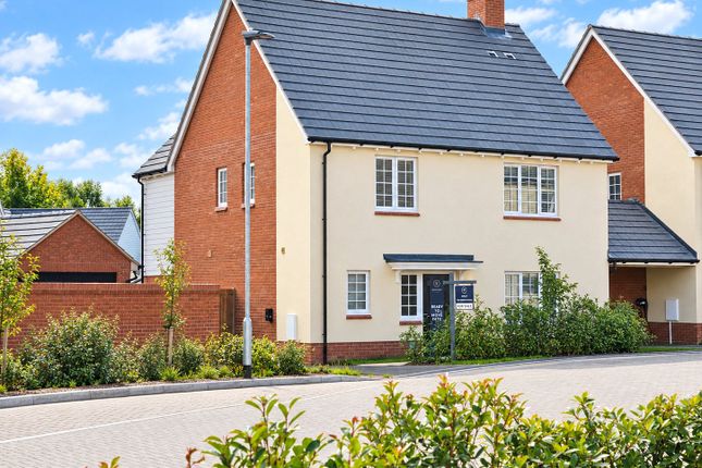 3, Bluebell Close, Colchester photo 2