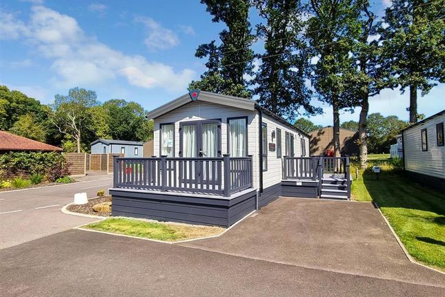 Thumbnail Mobile/park home for sale in Emms Lane, Brooks Green, Horsham, West Sussex