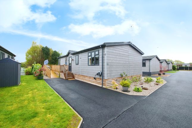 Mobile/park home for sale in Sheriff Hutton Road, York