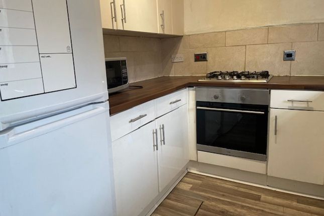 3/2 770 Tollcross Road, Glasgow photo 5