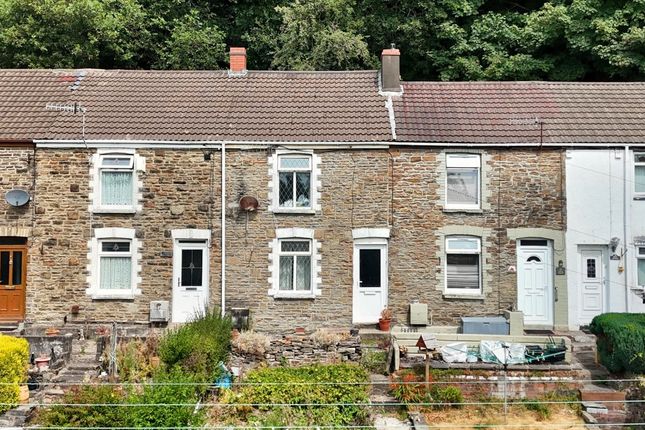 2-bed house on 6 Hill Road, Neath, £36,000