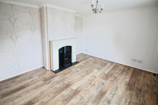 9, Beechwood Glade, Leeds photo 2