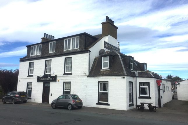 Thumbnail Hotel/guest house for sale in Station Hotel, Arduthie Road, Stonehaven, Scotland