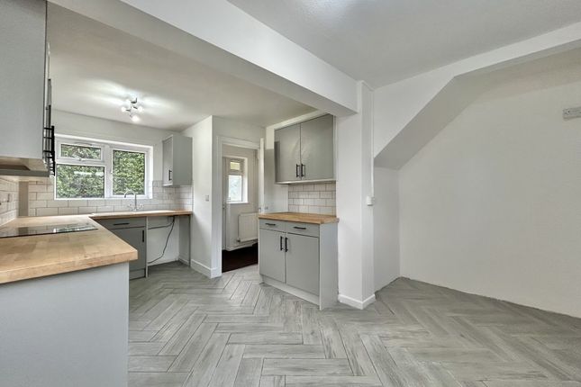 18, Sunningdale Road, Yeovil photo 3