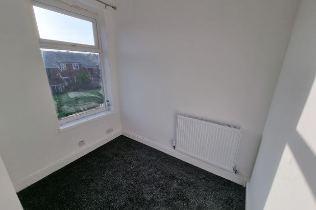 Terraced house to rent in Swinburn Street, Manchester
