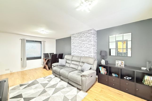 16, Claret Road, Grangemouth photo 4