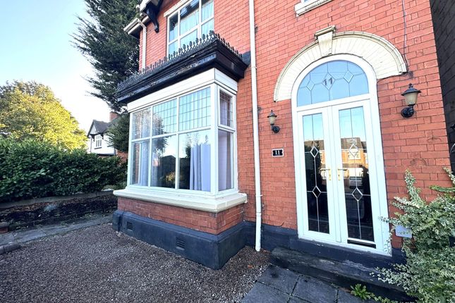 11 Sandbeds Road, Willenhall photo 3