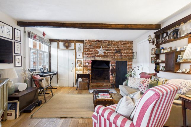 8, Theatre Street, Suffolk photo 4