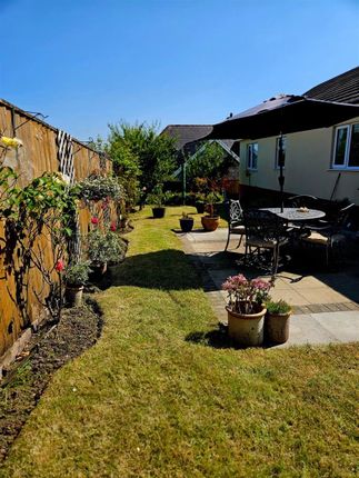 39, Ffordd Werdd, Llanelli photo 4