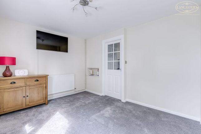 3, Greenbarn Way, Bolton photo 4