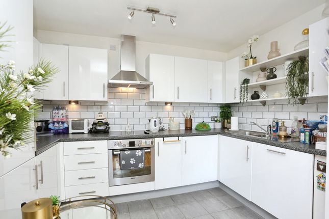 1, Beckenham photo 3
