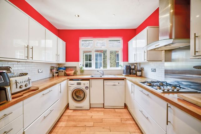 32, Sidney Road, St Margarets photo 2