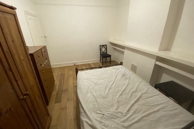259, Martindale Road, HOUNSLOW photo 2