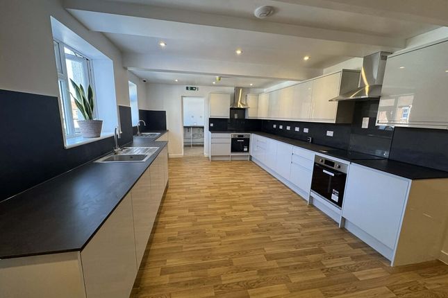 Yeovil Promise, 141-143 St Michaels Avenue, Yeovil photo 3