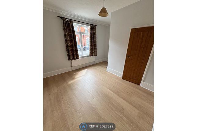 Margaret St, Northampton photo 4