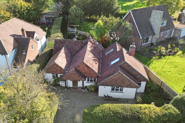 3-bed other on Applegate Cottage Studridge Lane, Princes Risborough, £695,000