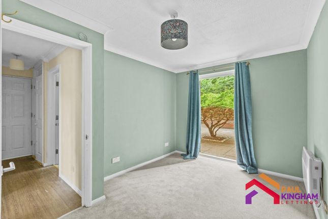 48, Dolphin Court, Kingsmead Road photo 4