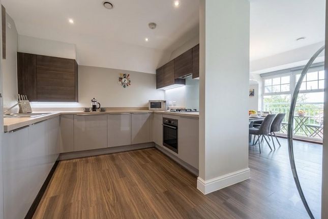 6 Spencer Court, Rosebery Place, Mill Hill, NW7, Mill Hill photo 4