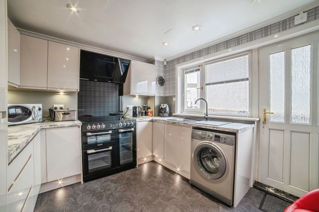 119, Howes Drive, Aberdeen photo 3