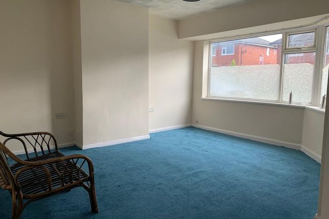 86, Rutland Drive, Bury photo 3