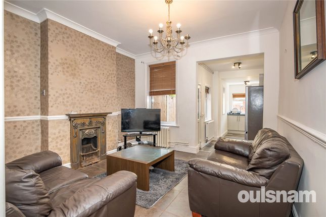 13, Holly Road, Birmingham photo 4