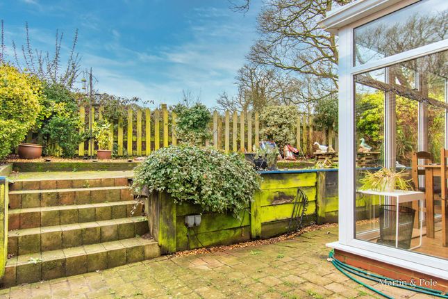 Bluebell Cottage, Eversley Centre, Hook photo 3