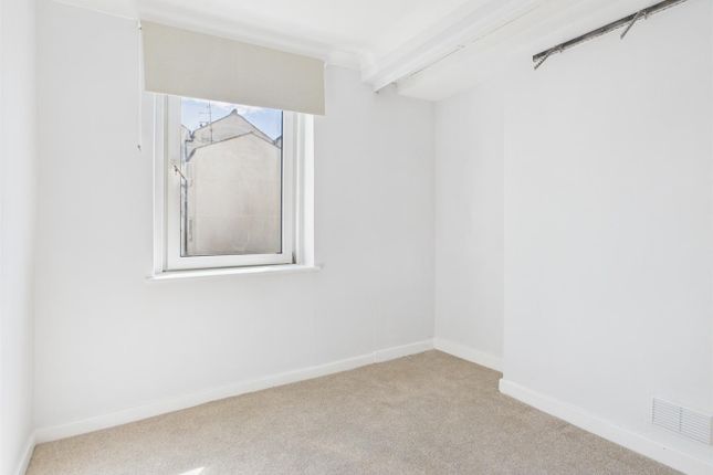 Flat 7, 16, Lower Rock Gardens, Brighton photo 4