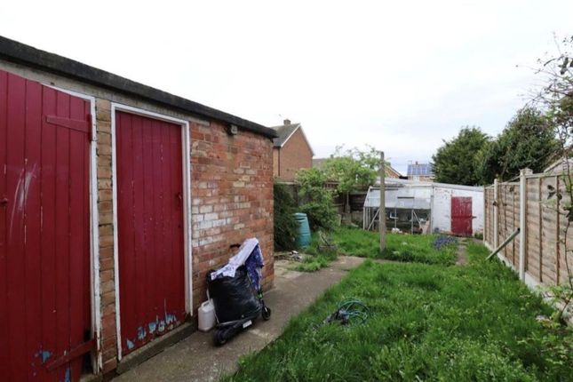 86, Darnton Drive, Middlesbrough photo 4