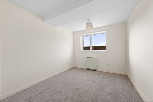 Flat for sale in South Road, Chapel St Leonards