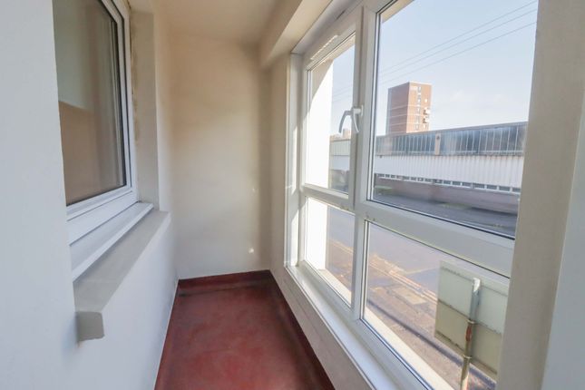 Flat for sale in Dundasvale Court, Glasgow