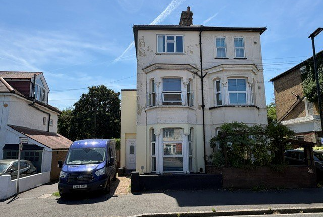 37B, Maswell Park Road, HOUNSLOW photo 2
