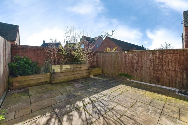 5, Eldridge House, Chard Road, Axminster photo 2