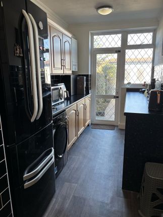 186, Sandford Road, London photo 5