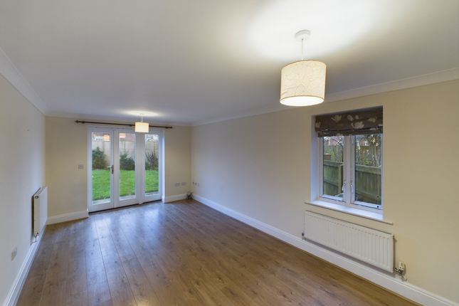 30, Wingfields, Downham Market photo 3